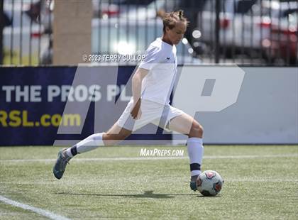 Thumbnail 1 in Skyridge vs. Pleasant Grove (UHSAA 6A Semifinal) photogallery.
