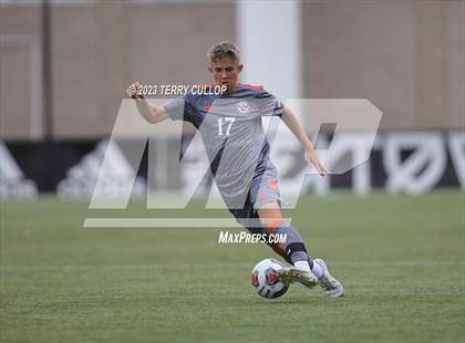 Thumbnail 2 in Skyridge vs. Pleasant Grove (UHSAA 6A Semifinal) photogallery.