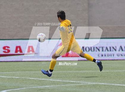 Thumbnail 2 in Skyridge vs. Pleasant Grove (UHSAA 6A Semifinal) photogallery.