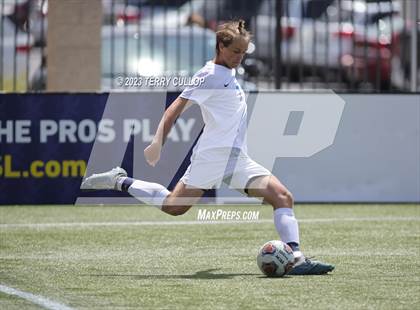 Thumbnail 2 in Skyridge vs. Pleasant Grove (UHSAA 6A Semifinal) photogallery.