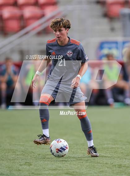 Thumbnail 1 in Skyridge vs. Pleasant Grove (UHSAA 6A Semifinal) photogallery.