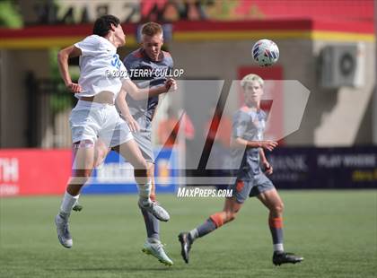 Thumbnail 2 in Skyridge vs. Pleasant Grove (UHSAA 6A Semifinal) photogallery.