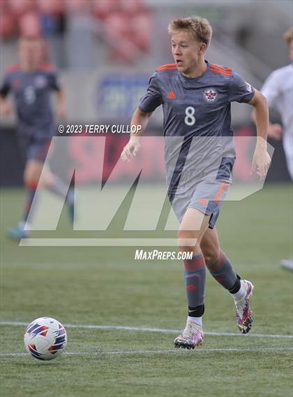 Thumbnail 3 in Skyridge vs. Pleasant Grove (UHSAA 6A Semifinal) photogallery.