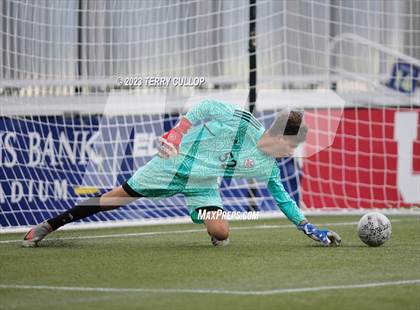 Thumbnail 2 in Skyridge vs. Pleasant Grove (UHSAA 6A Semifinal) photogallery.