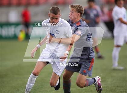 Thumbnail 1 in Skyridge vs. Pleasant Grove (UHSAA 6A Semifinal) photogallery.