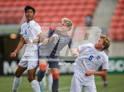 Thumbnail 3 in Skyridge vs. Pleasant Grove (UHSAA 6A Semifinal) photogallery.