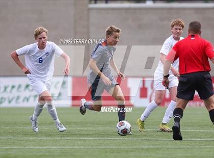 Thumbnail 2 in Skyridge vs. Pleasant Grove (UHSAA 6A Semifinal) photogallery.