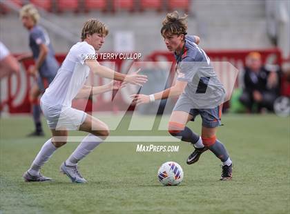 Thumbnail 2 in Skyridge vs. Pleasant Grove (UHSAA 6A Semifinal) photogallery.