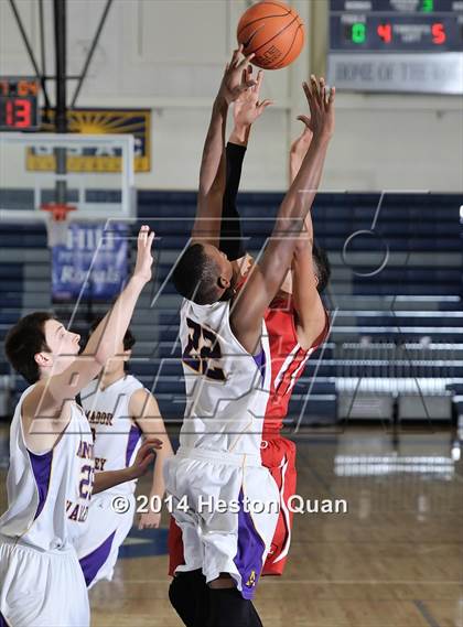 Thumbnail 2 in Orange Lutheran vs. Amador Valley (Orange Holiday Classic) photogallery.