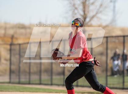 Thumbnail 1 in Elizabeth vs. Air Academy (CHSAA 4A First Round Playoff) photogallery.