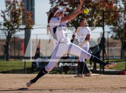 Thumbnail 3 in Elizabeth vs. Air Academy (CHSAA 4A First Round Playoff) photogallery.