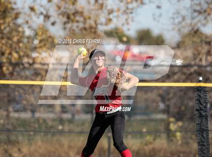 Thumbnail 3 in Elizabeth vs. Air Academy (CHSAA 4A First Round Playoff) photogallery.