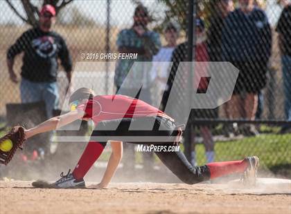 Thumbnail 1 in Elizabeth vs. Air Academy (CHSAA 4A First Round Playoff) photogallery.