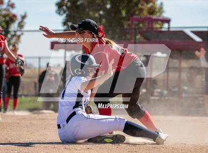 Thumbnail 1 in Elizabeth vs. Air Academy (CHSAA 4A First Round Playoff) photogallery.