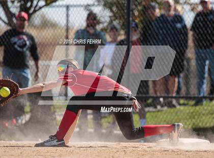Thumbnail 3 in Elizabeth vs. Air Academy (CHSAA 4A First Round Playoff) photogallery.