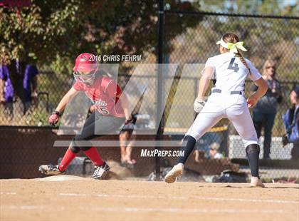 Thumbnail 2 in Elizabeth vs. Air Academy (CHSAA 4A First Round Playoff) photogallery.