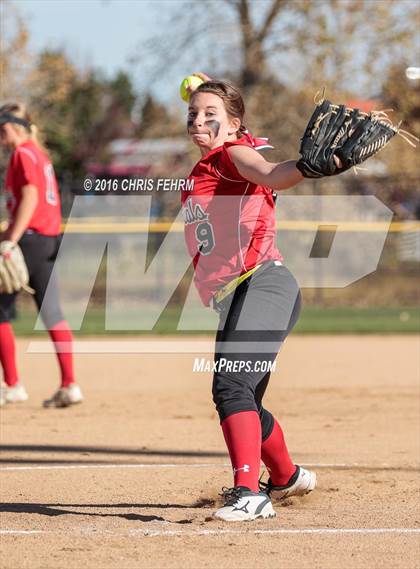 Thumbnail 1 in Elizabeth vs. Air Academy (CHSAA 4A First Round Playoff) photogallery.