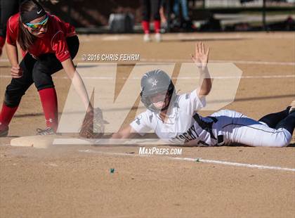 Thumbnail 1 in Elizabeth vs. Air Academy (CHSAA 4A First Round Playoff) photogallery.