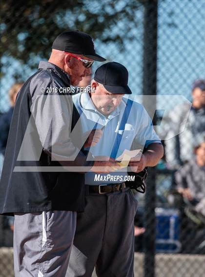 Thumbnail 2 in Elizabeth vs. Air Academy (CHSAA 4A First Round Playoff) photogallery.