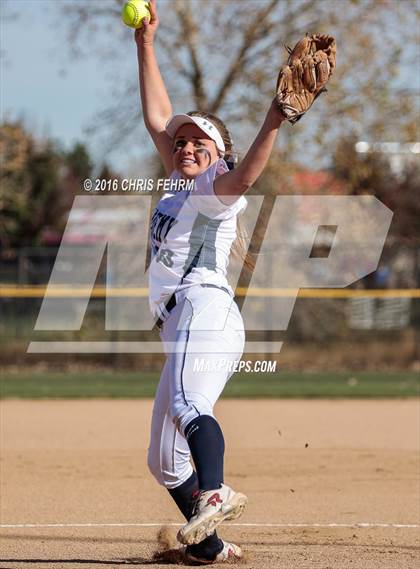 Thumbnail 2 in Elizabeth vs. Air Academy (CHSAA 4A First Round Playoff) photogallery.