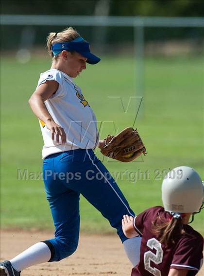 Thumbnail 1 in Rancho Buena Vista @ San Pasqual (CIF SDS D1 Playoffs) photogallery.