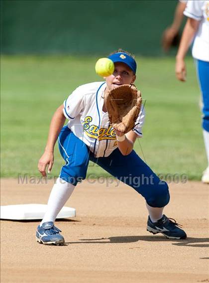 Thumbnail 3 in Rancho Buena Vista @ San Pasqual (CIF SDS D1 Playoffs) photogallery.
