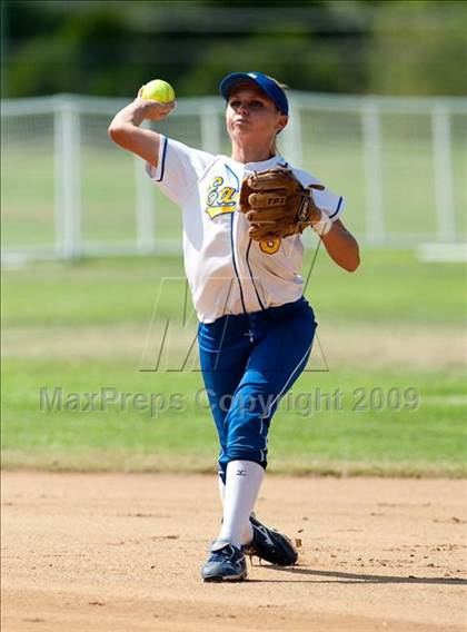 Thumbnail 1 in Rancho Buena Vista @ San Pasqual (CIF SDS D1 Playoffs) photogallery.