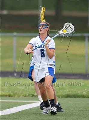 Thumbnail 2 in Darien vs. Newtown (CIAC Division1 Semifinal) photogallery.