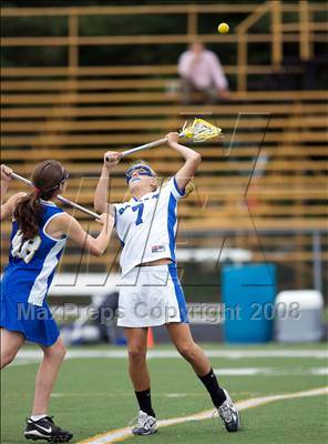 Thumbnail 2 in Darien vs. Newtown (CIAC Division1 Semifinal) photogallery.
