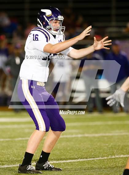 Thumbnail 3 in Valencia vs. Golden Valley photogallery.
