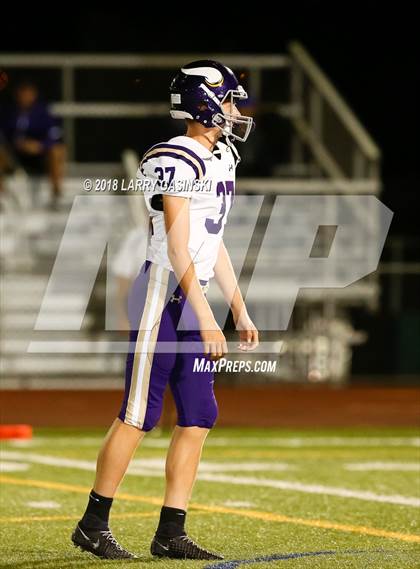 Thumbnail 2 in Valencia vs. Golden Valley photogallery.