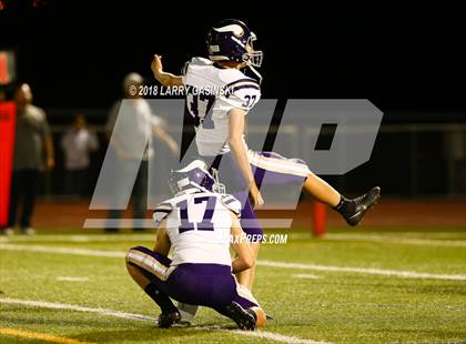 Thumbnail 2 in Valencia vs. Golden Valley photogallery.
