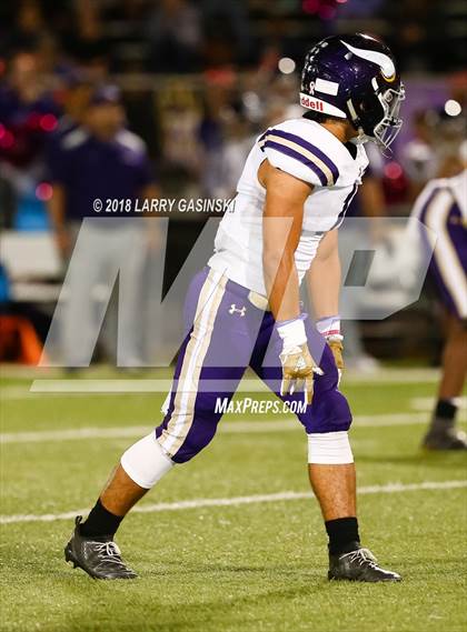 Thumbnail 1 in Valencia vs. Golden Valley photogallery.