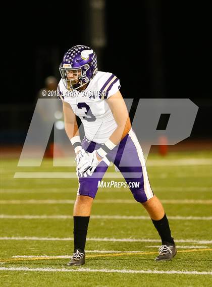 Thumbnail 2 in Valencia vs. Golden Valley photogallery.
