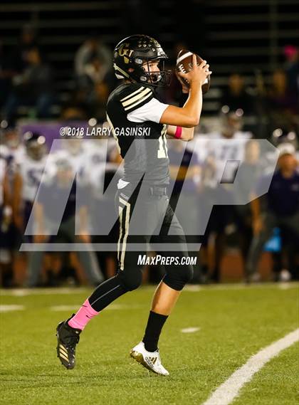 Thumbnail 3 in Valencia vs. Golden Valley photogallery.