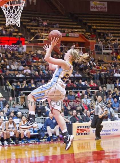 Thumbnail 3 in Redwood vs Monache (CIF CS D2 Final) photogallery.