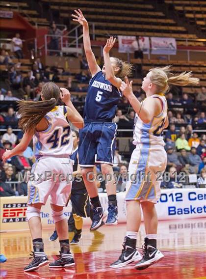 Thumbnail 2 in Redwood vs Monache (CIF CS D2 Final) photogallery.