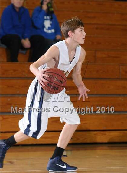 Thumbnail 2 in Vista del Lago vs. Elk Grove (Trojan Toss-Up) photogallery.