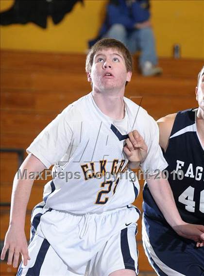 Thumbnail 1 in Vista del Lago vs. Elk Grove (Trojan Toss-Up) photogallery.