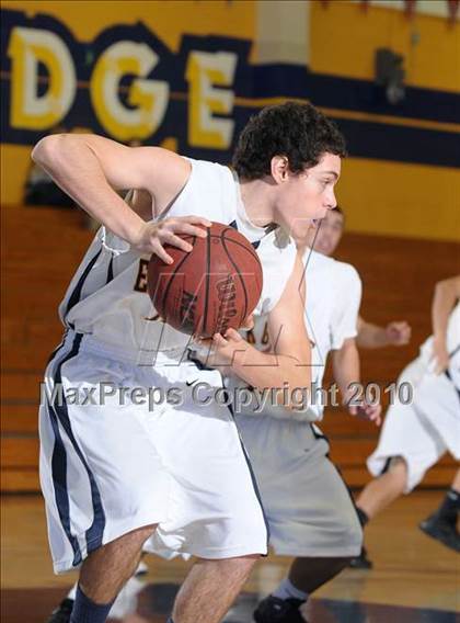 Thumbnail 3 in Vista del Lago vs. Elk Grove (Trojan Toss-Up) photogallery.