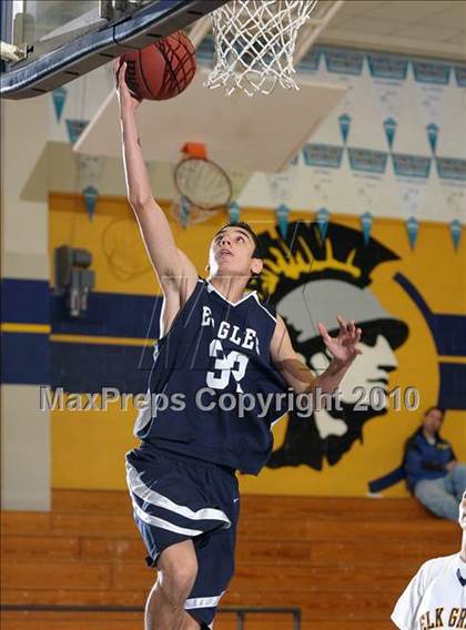 Thumbnail 1 in Vista del Lago vs. Elk Grove (Trojan Toss-Up) photogallery.