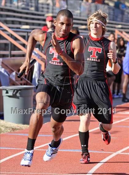 Thumbnail 2 in 2011 Amarillo Track & Field City Championships photogallery.