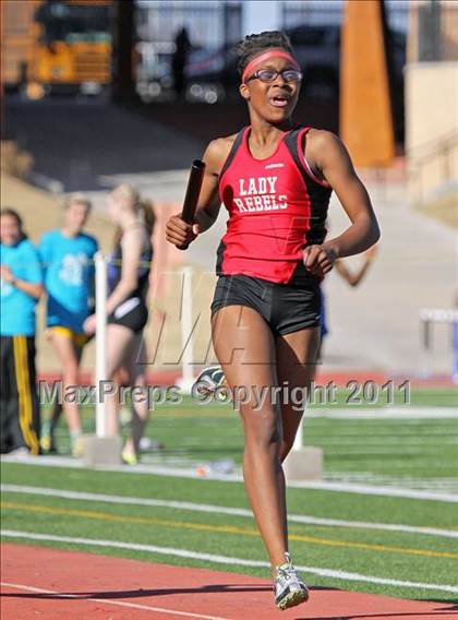 Thumbnail 1 in 2011 Amarillo Track & Field City Championships photogallery.