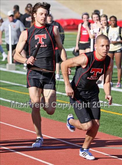 Thumbnail 2 in 2011 Amarillo Track & Field City Championships photogallery.