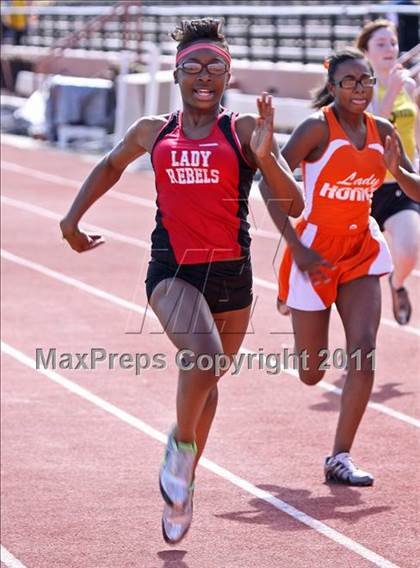 Thumbnail 2 in 2011 Amarillo Track & Field City Championships photogallery.