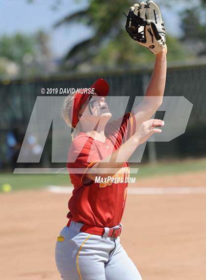 Thumbnail 1 in Quartz Hill vs. Paraclete photogallery.