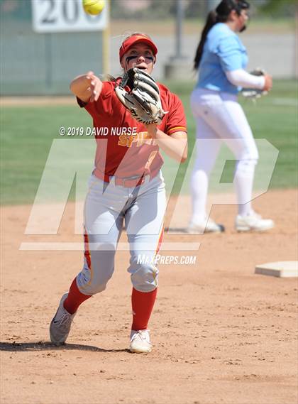 Thumbnail 3 in Quartz Hill vs. Paraclete photogallery.
