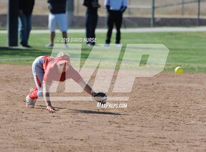 Thumbnail 1 in Quartz Hill vs. Paraclete photogallery.