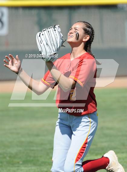 Thumbnail 3 in Quartz Hill vs. Paraclete photogallery.