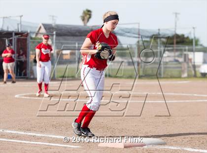 Thumbnail 2 in Woodland Christian @ Rio Vista photogallery.